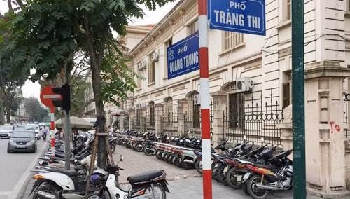 Từ 16/7 xe được đi 2 chiều trên đường Quang Trung