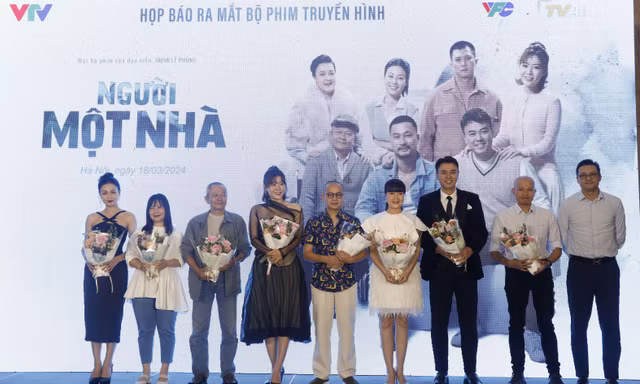 Diễn viên Vân Dung lần đầu 'bị đánh' trong phim: ‘Người một nhà’