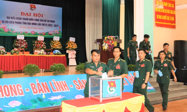 Tuổi trẻ biên phòng xung kích bảo vệ chủ quyền lãnh thổ, an ninh biên giới