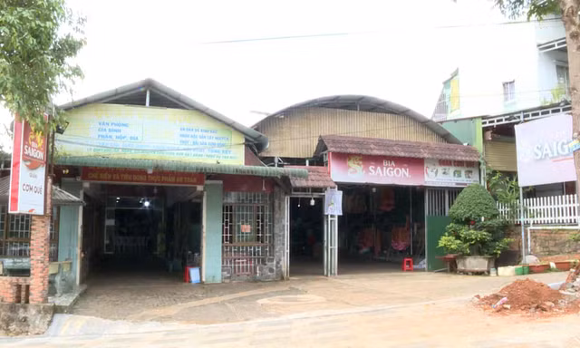 Cán bộ 2 xã bị tố nợ tiền tiếp khách 9 năm chưa trả: Một số đơn vị tức tốc trả nợ