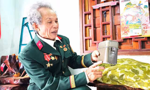 Chứng nhân tình báo tín hiệu và những năm tháng 'quyết tử cho Tổ quốc quyết sinh'
