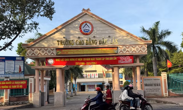 Công an vào cuộc điều tra vụ nam sinh tử vong khi thực hành nối điện 