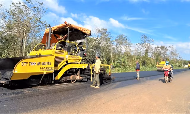 Lạ lùng nhà thầu dự án hơn 1.500 tỷ vừa vào việc đã không còn năng lực