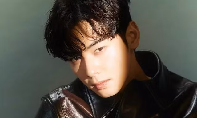 Cha Eun Woo vào vai sinh viên y khoa, sánh vai cùng “nữ hoàng quảng cáo” Hàn Quốc