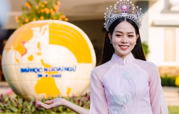 Miss International 2024 Thanh Thủy đang là sinh viên của trường Đại học nào?