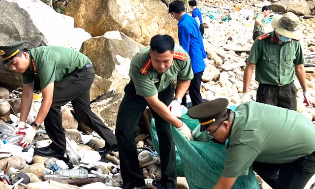 Tuổi trẻ Công an Bình Dương với nhiều hoạt động ý nghĩa vì cộng đồng