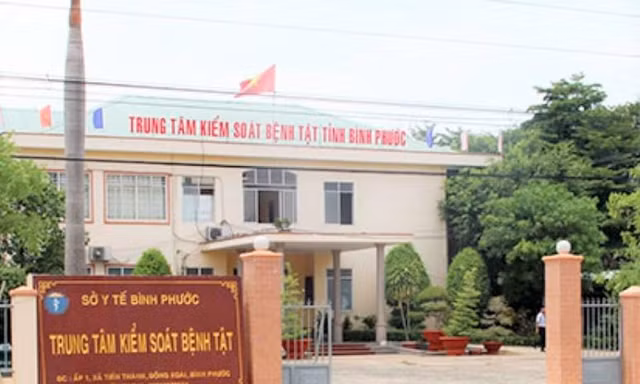 Giám đốc CDC Bình Phước bị cách hết các chức vụ trong Đảng
