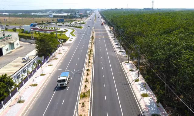 Cận cảnh khu công nghiệp được Bình Dương chi 1.500 tỷ đồng mở đường đón 'đại bàng'