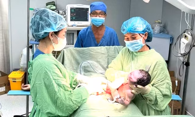 Bình Dương: Cứu thành công ‘3 rồng vàng’ hiếm gặp