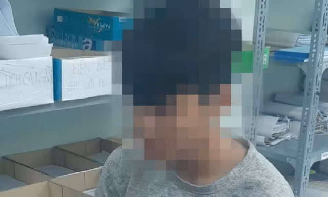 Người phụ nữ lớn tuổi bị học sinh cá biệt chặn đường cướp, hiếp 