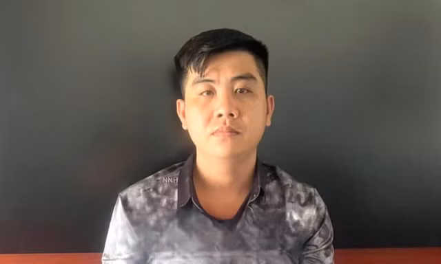 Dùng tài khoản 'ảo' do nhóm hoạt động rửa tiền cung cấp để đi lừa đảo