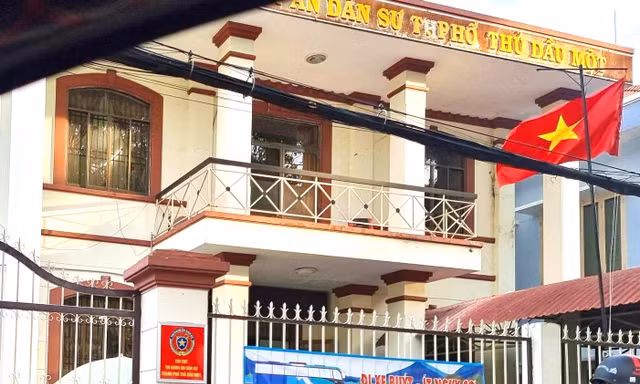 Bắt Phó Chi cục Thi hành án dân sự ở Bình Dương 