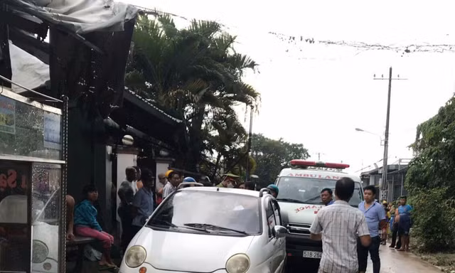 Thi thể bé trai được phát hiện tại mương nước sau hơn 1 giờ tìm kiếm 