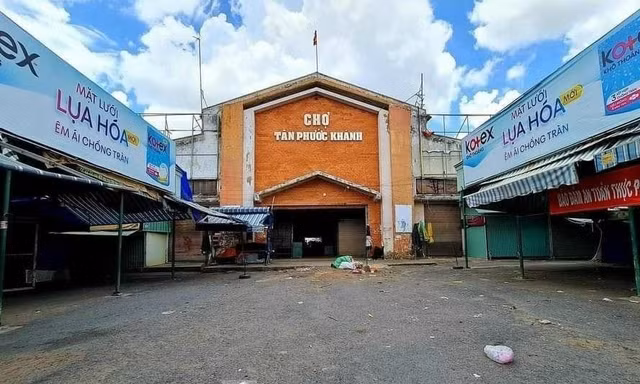 Áp dụng sai Chỉ thị, nhiều nơi ở Bình Dương cấm cả cơ sở kinh doanh thiết yếu
