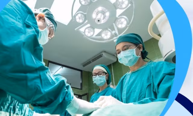 Chuyện khó tin: Đũa gỗ dài 6cm nằm trong mắt, người đàn ông không hề hay biết