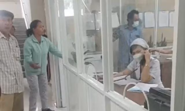 Bệnh viện lên tiếng vụ 'bệnh nhân đau ruột thừa bị bác sĩ... cắt buồng trứng' ở Bình Dương 