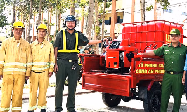 Mô hình ‘Tổ xe ba gác chữa cháy lưu động’ đầu tiên tại Bình Dương