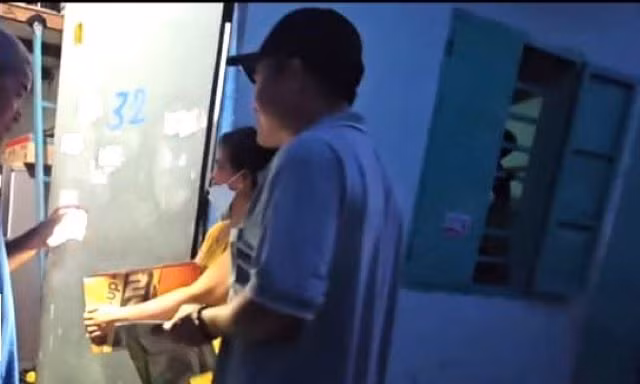Tan ca về phòng trọ, phát hiện bạn gái treo cổ tử vong