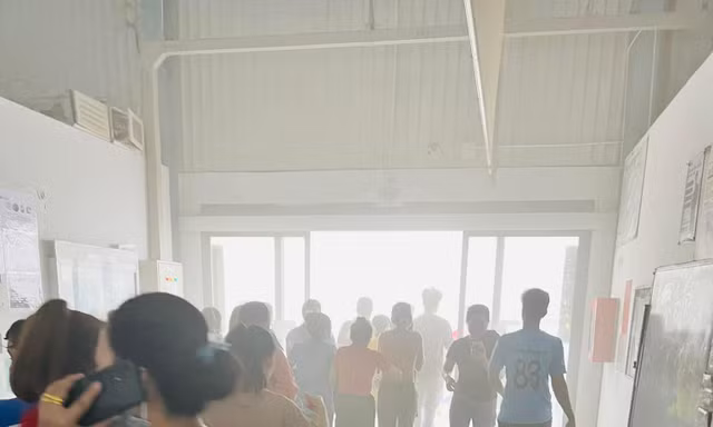 Nổ lò hút bụi trong nhà máy, công nhân bỏ chạy tán loạn