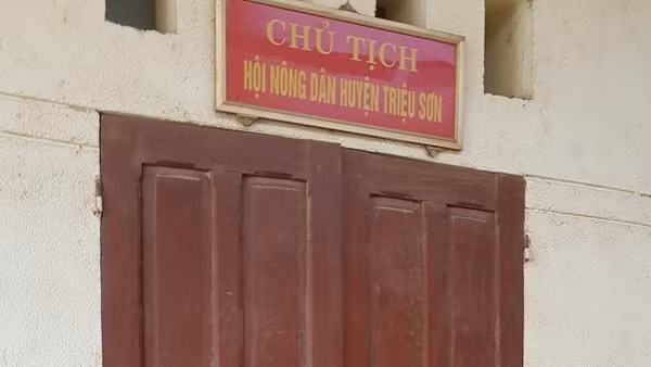 Chủ tịch hội nông dân 'mất tích' cùng hàng tỷ đồng