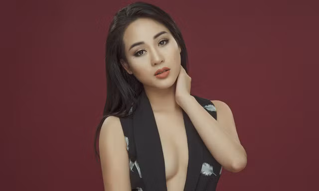 Một Diễm Hằng trưởng thành và gợi cảm hơn sau 10 năm phim Nhật ký Vàng Anh phát sóng.