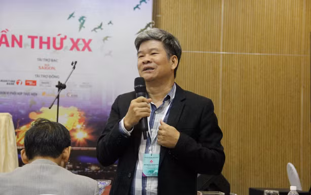 Nhà Biên kịch, Nhà lý luận phê bình Đoàn Minh Tuấn chia sẻ về phim hoạt hình dự thi trước thềm khai mạc Liên hoan phim. Ảnh: Thanh Trần.