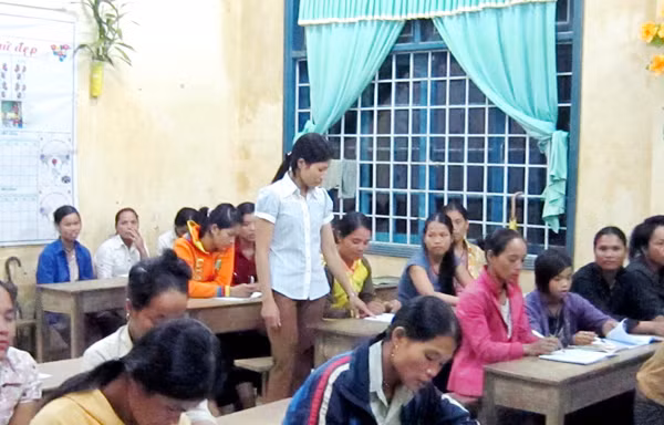 Lớp học đặc biệt của cô Tâm