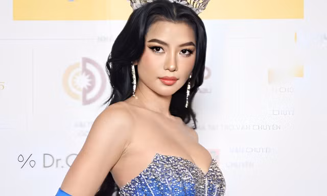 Hoa hậu Hoàn vũ Việt Nam đáp trả tin sao chép 