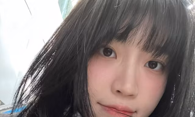 Nữ ca sĩ đột ngột qua đời ở tuổi 24