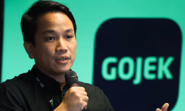 CEO công ty mẹ của Gojek bất ngờ từ chức 