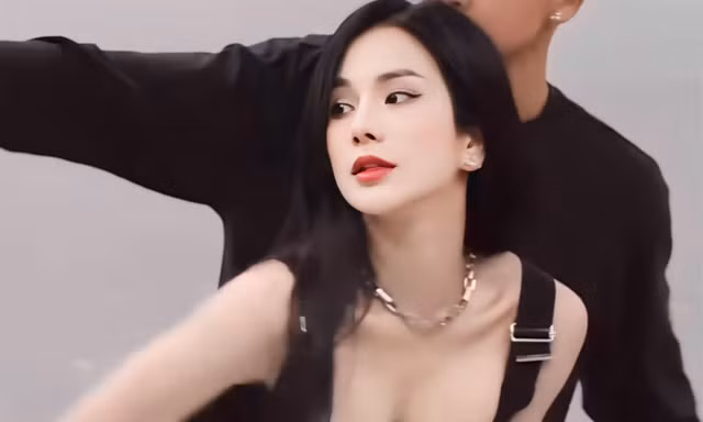 Chị đẹp Diệp Lâm Anh gọi tên chồng cũ lúc 4h sáng