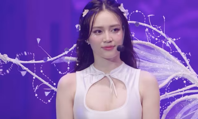 Ninh Dương Lan Ngọc bức xúc ở show Anh trai