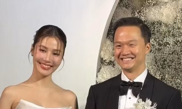 Lễ cưới của Diễm My 9X và chồng doanh nhân