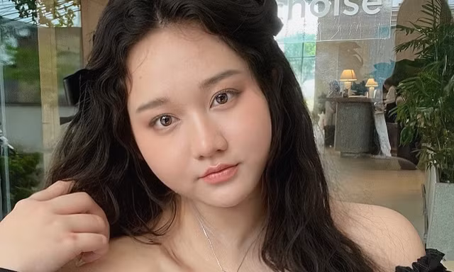 Trúc Anh kể sốc khi nặng 82 kg