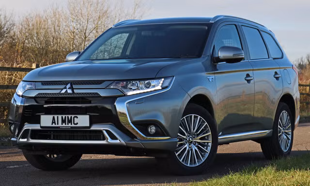 Mitsubishi Outlander mới bán chậm tại Mỹ