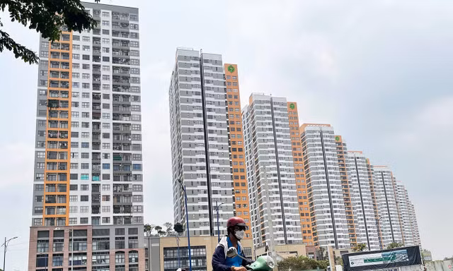Chung cư cũ 'lên ngôi': Dân đổ xô săn tìm, giá bỗng vọt tăng cao