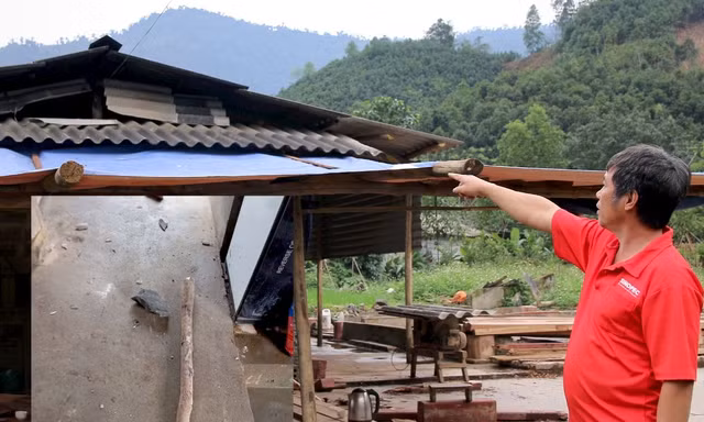 Nổ mìn khai thác đá không thông báo khiến hàng chục hộ dân khiếp vía