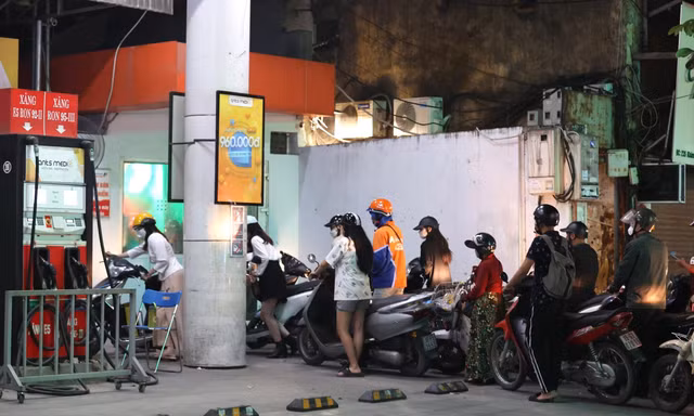 Bất ổn xăng dầu: Bộ Công Thương 'bơ' ý kiến của Hiệp hội doanh nghiệp nhỏ và vừa?