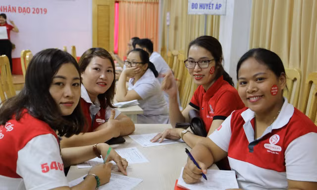 BHNT Dai-ichi Việt Nam, báo Tiền Phong tổ chức hiến máu nhân đạo tại Nghệ An
