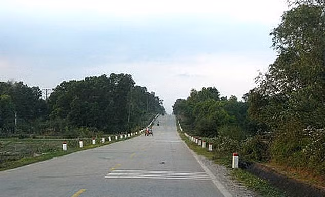 Chở cháu đi học về: Ông bị tông tử vong, cháu nguy kịch