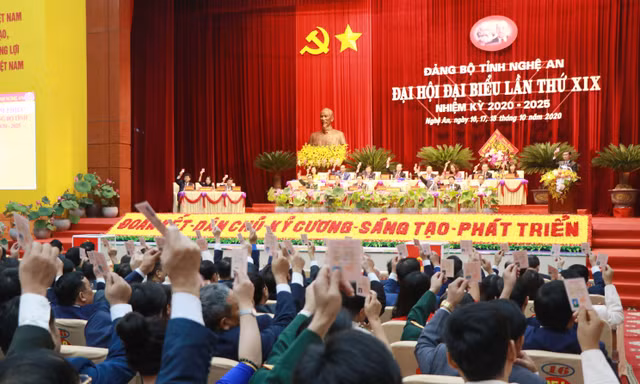 Kết quả bầu Ban Chấp hành Đảng bộ tỉnh Nghệ An khóa 19