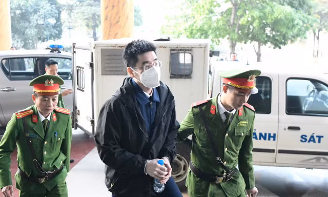 Cựu điều tra viên Hoàng Văn Hưng được đề nghị giảm hình phạt từ chung thân xuống 20 năm tù 