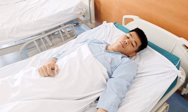 Hồi ức của các chiến sĩ Cảnh sát PCCC nhường mặt nạ phòng độc cho nạn nhân vụ cháy chung cư mini