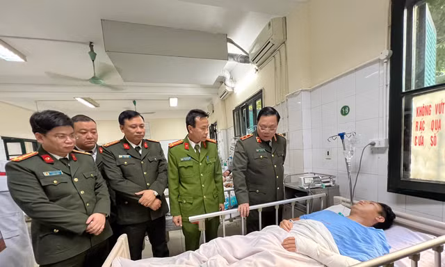 Nam thanh niên có nồng độ cồn, tông gãy chân tay thượng úy công an