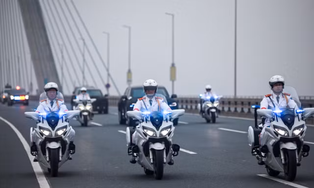 Cận cảnh dàn xe dẫn, đón đoàn khách quốc tế thăm Việt Nam