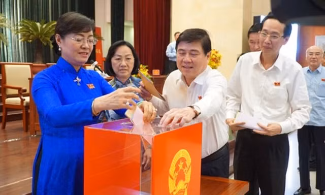 HĐND TPHCM họp bất thường bầu các lãnh đạo chủ chốt