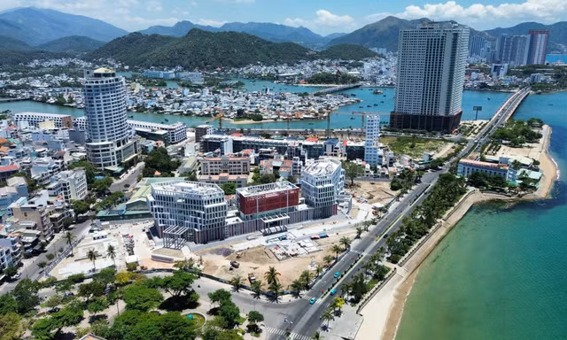 Khánh Hòa dự kiến chi hơn 167,7 tỷ đồng hỗ trợ thuê nhà ở cho cán bộ khi sáp nhập