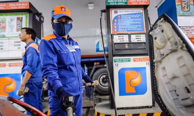 VCCI đề nghị nghiên cứu bỏ thuế tiêu thụ đặc biệt với xăng. ảnh minh họa 