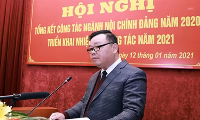 Đề nghị truy tố cựu Chánh Văn phòng Tỉnh uỷ Hoà Bình cùng 7 đồng phạm