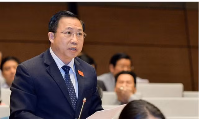 Vì sao vợ ông Lưu Bình Nhưỡng nộp 300.000 USD cho Cục thi hành án dân sự?